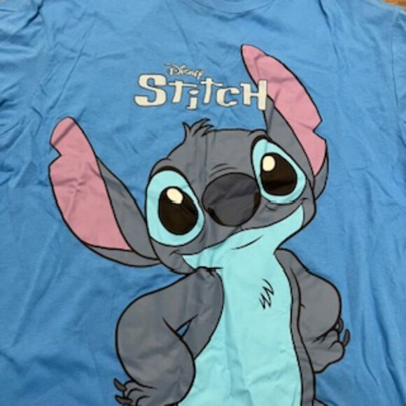 NEW Disney Stitch Front & Back Graphic Blue Short Sleeve T-shirt Women’s Size XL - Picture 7 of 14